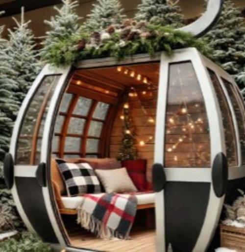 Holiday Factoria (Graphic - Opens in an overlay)